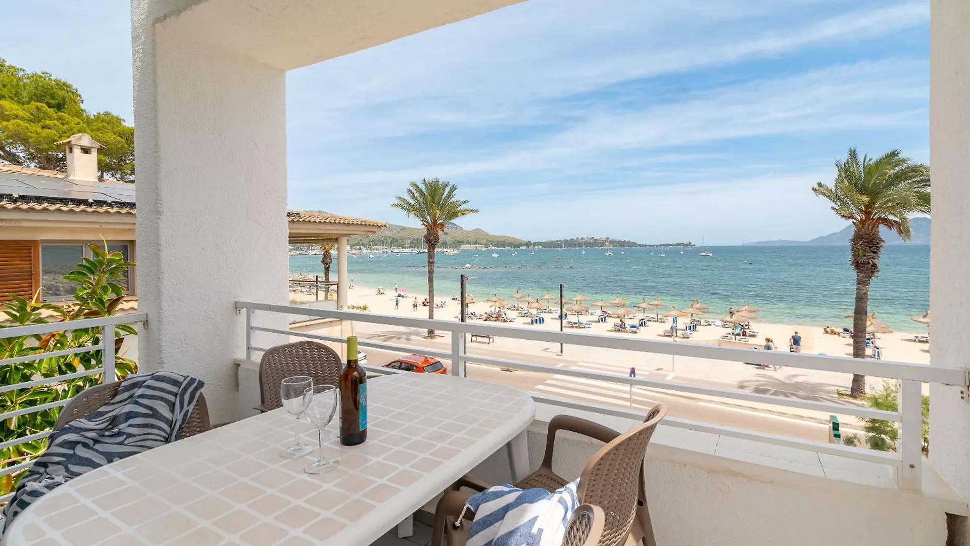 Beachfront Apartment Sivella By Sealand Villas 포엔샤 항구 0*,  스페인