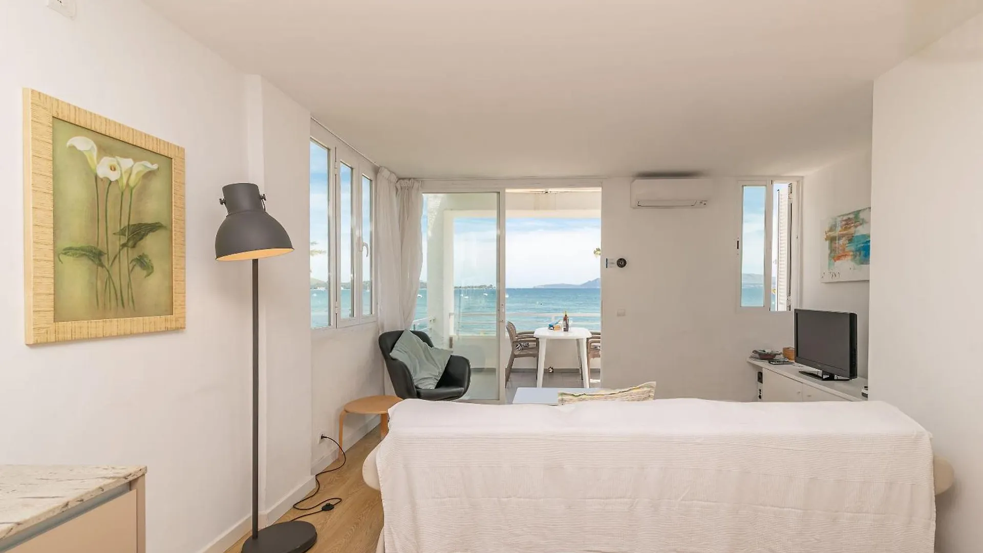 Beachfront Apartment Sivella By Sealand Villas 포엔샤 항구 0*,