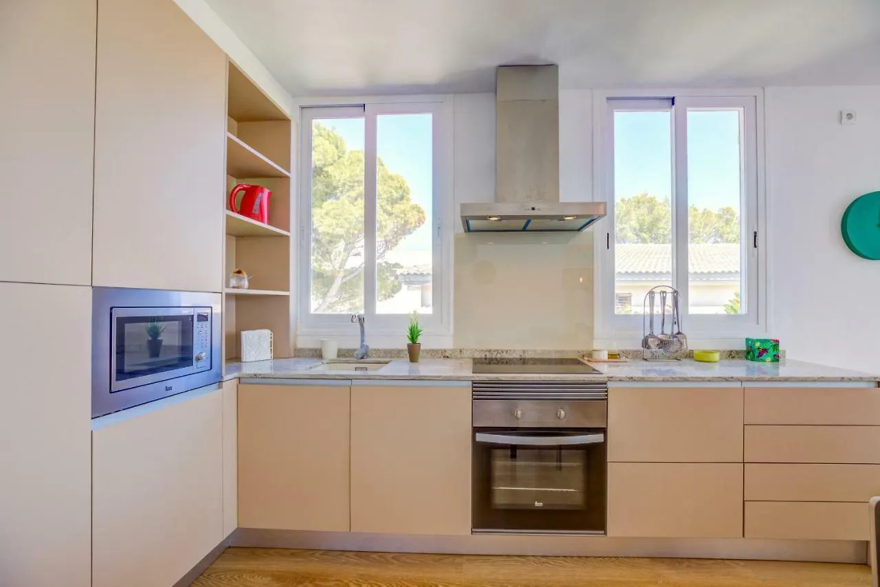 Beachfront Apartment Sivella By Sealand Villas 포엔샤 항구