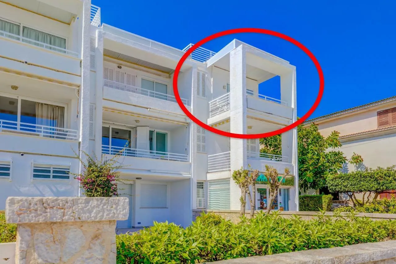 Beachfront Apartment Sivella By Sealand Villas Port de Pollenca